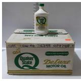 Quaker State 10W-40 Deluxe motor oil in easy flow