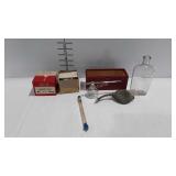 Misc - thermometer, vintage De Vilbiss atomizer /