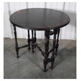 Tea Table, gate leg drop leaf, turned legs, inlay