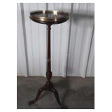 Fern plant stand with brass gallery on top 14"