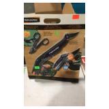 Fiskars shrub and flower pruning set