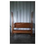 Bed, Queen size oak tall post missing final tops,