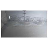 Set of three Pyrex Mixing Bowls