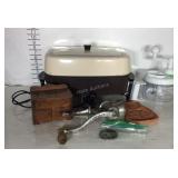 Kitchen lot with presto roaster Dutch oven works,