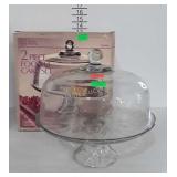 Anchor Hocking Two piece Footed Cake Set with box