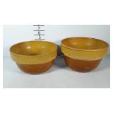 Cook-Rite stoneware mixing bowls, larger bowl has