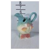 Hull pitcher, small pitcher with flowers and bow