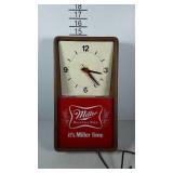Advertising, Miller High Life clock and light