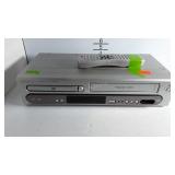 Magnavox DVD/ Video CD/CD// VCR MD530VR with