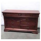 Dresser, 8 Drawers, one is missing pull hardware,