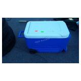 Portable igloo cooler