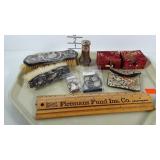 Miscellaneous group, silver-plate brushes, jewelry