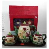 Christmas items: Tea pot with cream and sugar,
