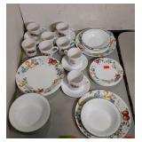 Corelle fruit motif service for eight