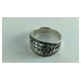 Size 7- Sterling silver Marcasite ring 4.8g