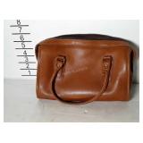 Leather Coach purse-not authenticated by us.