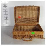 Woven picnic basket with 2 handmade bonnets and a