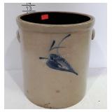 4 gallon crock with blue Leaf design some chips