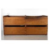 Nice wooden crate with divider. No graphics, but