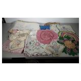 Vintage textile lot: doilies,  table toppers,