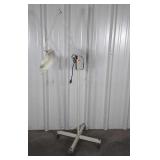 Magnifying lamp, portable floor type