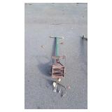 Vintage garden cultivator with extra blade