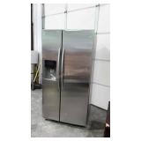 Samsung double door stainless steel fridge, Note