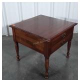 Pennsylvania House End Table, 2 drawers, few use