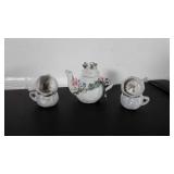 Glass tea set.