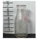 1 pint milk bottle, Chestnut Farms Dairy,