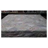 Bed Spread Quilt, light weight, 87x91"