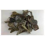 Small jar with keys