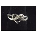 White And Black Diamond Heart Shaped Ring 2.8