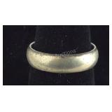 Size 7 Sterling Silver Band/Ring 4.9 grams,