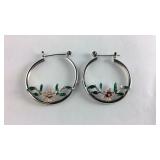 Silver Tone  Hinged Earrings With Flowers
