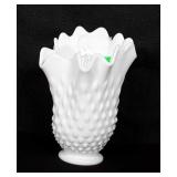 Unmarked Fenton hobnail pattern swung
