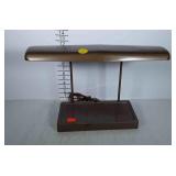 Vintage desk lamp, works, needs one bulb