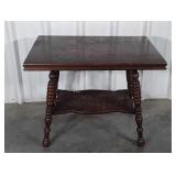 Accent Table, oak with finish use, turned decor