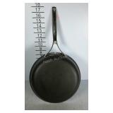 Calphalon 10" fry pan