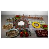 Decor group with plaster wall plaques, mirrors,