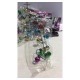 Six flashing necklace Christmas bulbs