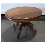 Victorian Walnut Accent Table, nice final decor
