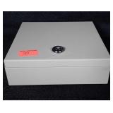 Change box with key. Nice shape. Measures