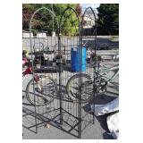 Garden trellece/candle holder, is missing some