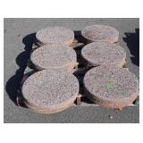 12 stepping stones, one does habe damage, 18" in