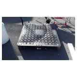 Plastic pallet 37x37