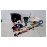 Group lot coffee cups, beach bowl, lion, toy