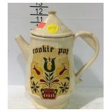 McCoy cookie pot tea pot has a small chip in lid