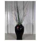 Home Decorating black glass Vase with dried