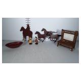 Metal horse wall decor, duck figurines, wooden